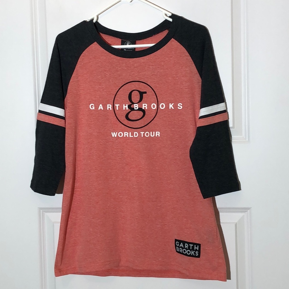 Garth Brooks World Tour Tee Large